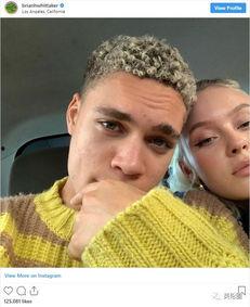 两个男网红吃瓜,两位男网红的吃瓜大作战