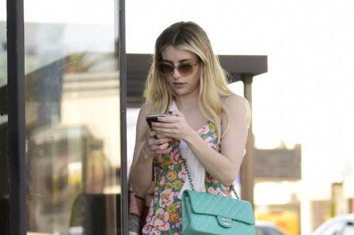 网红黑爆料吃瓜博主,吃瓜博主带你探秘娱乐圈幕后真相